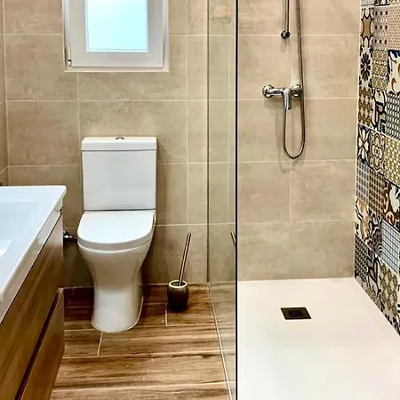 Apartment Luxurious 3 Bedroomed Penthouse