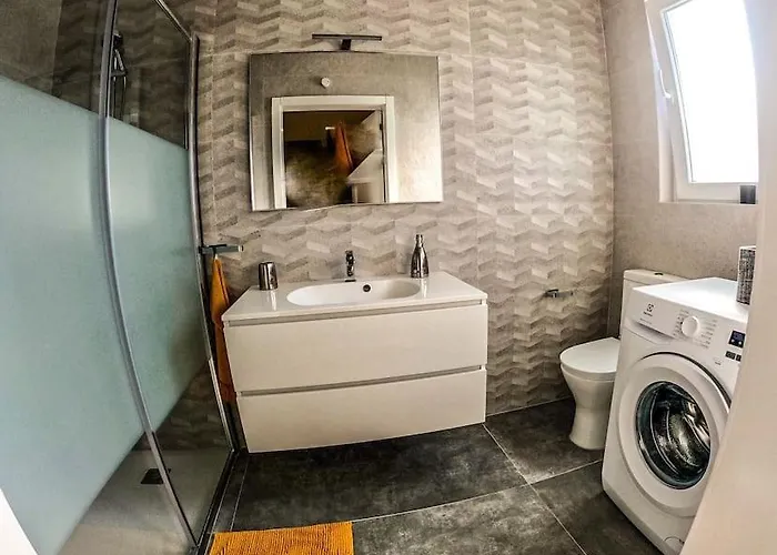 Luxurious 3 Bedroomed Penthouse Apartamento